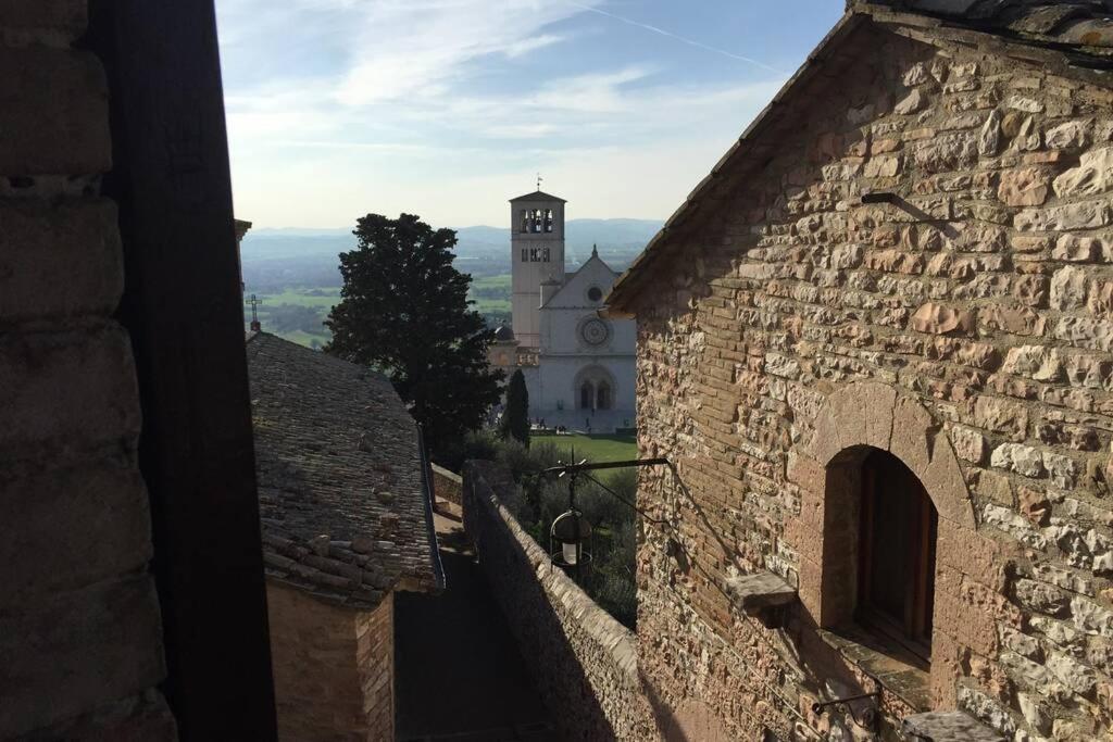 Ferienwohnung Francesco House Family Assisi Exterior foto