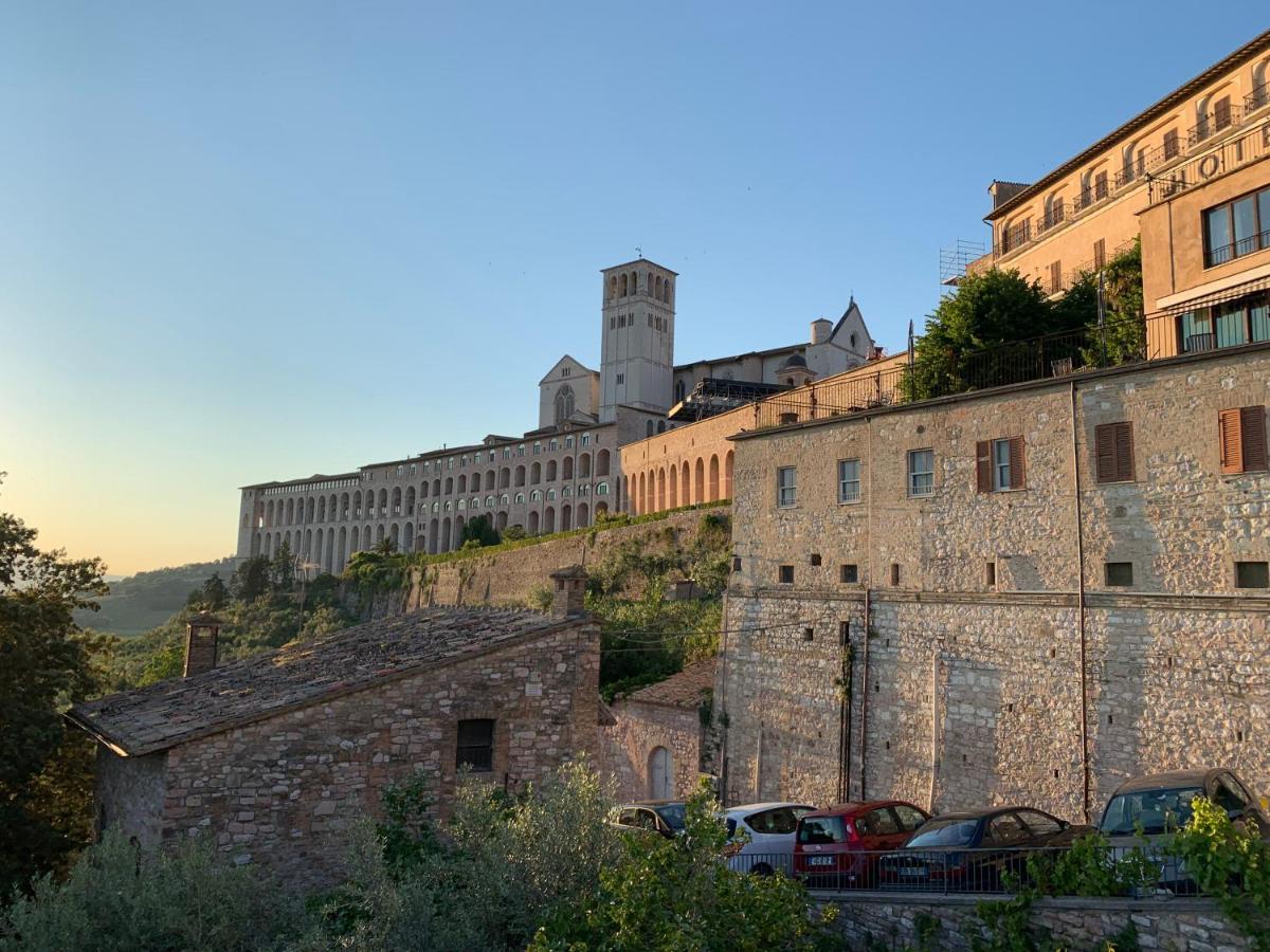Ferienwohnung Francesco House Family Assisi Exterior foto